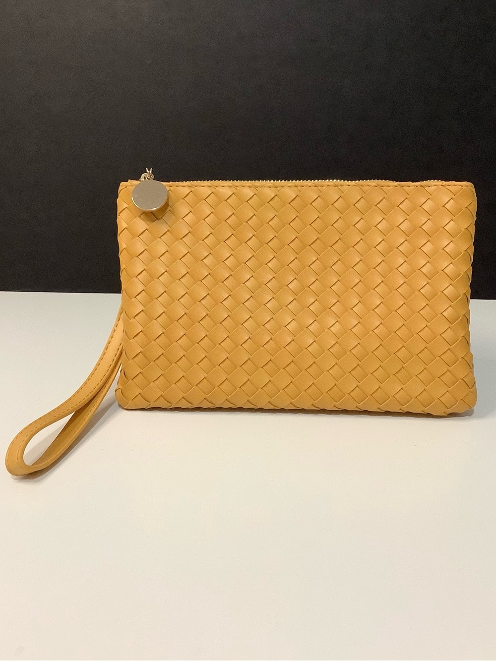 Urban Expressions Certified Vegan Leather Woven Wristlet Clutch Wallet NEW
